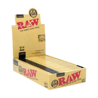 RAW Classic Rolling Papers - 1¼ Size